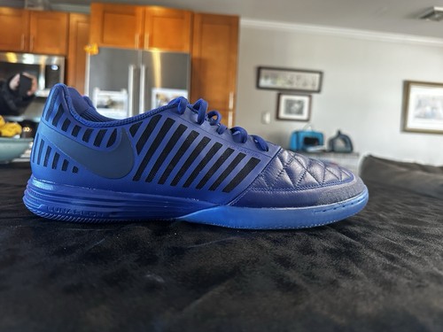 Taglia nike lunar gato 2 - -,